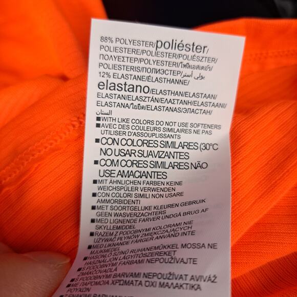 Under Armour HeatGear Shirt Women’s M Orange Fitted Mesh Back‎ Cutout NWT - Picture 7 of 10